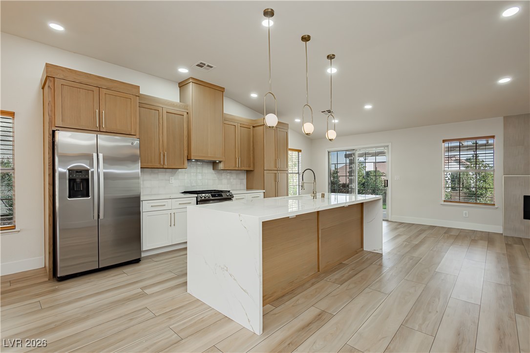 5520 Cranwood Court