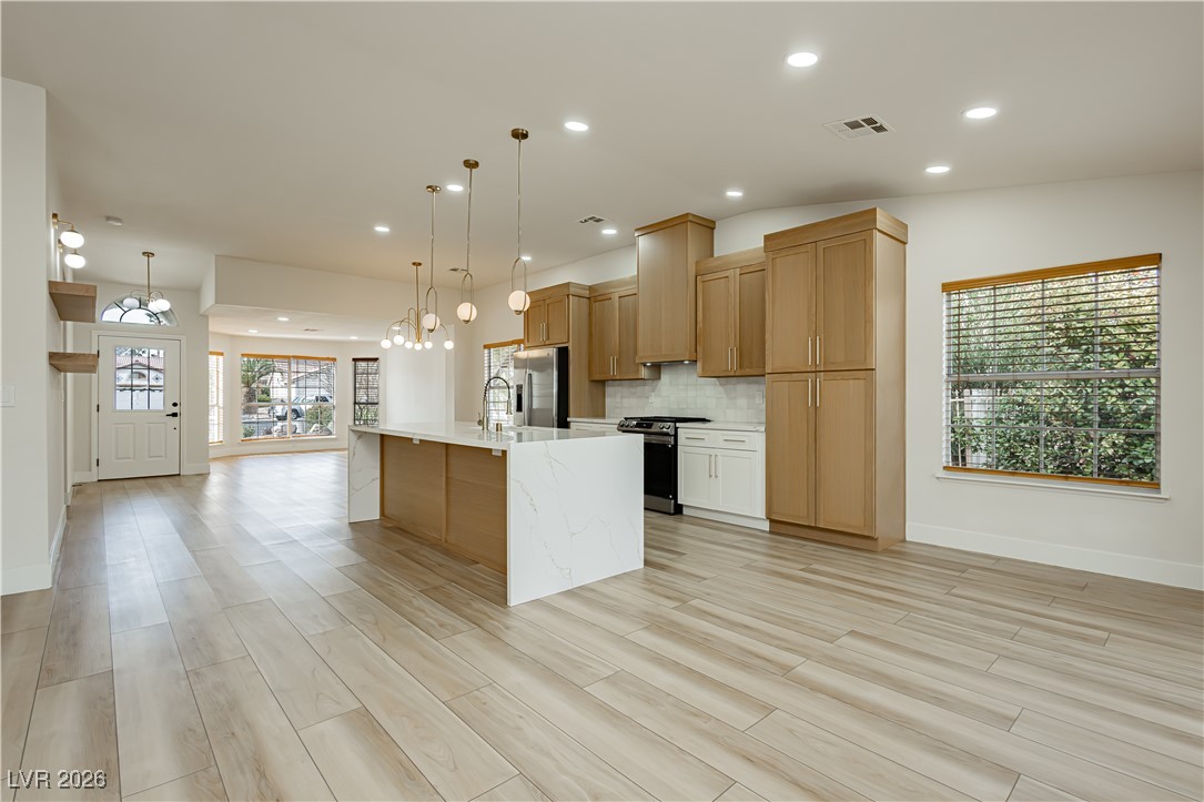 5520 Cranwood Court