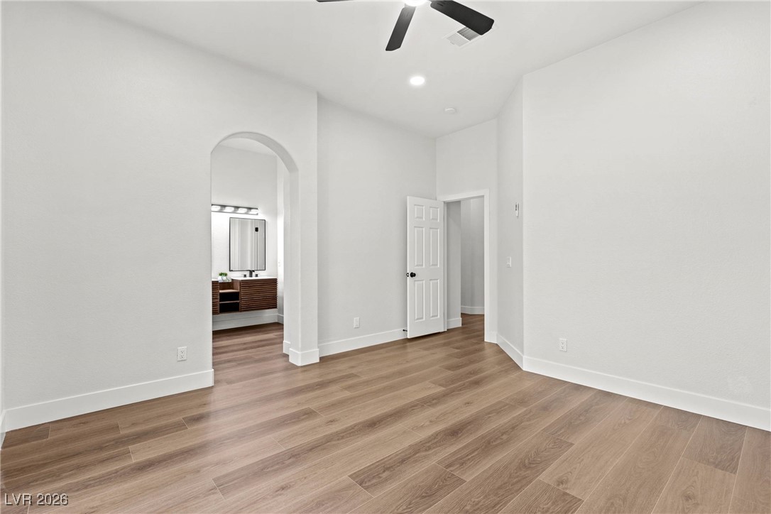 1886 Desert Forest Way