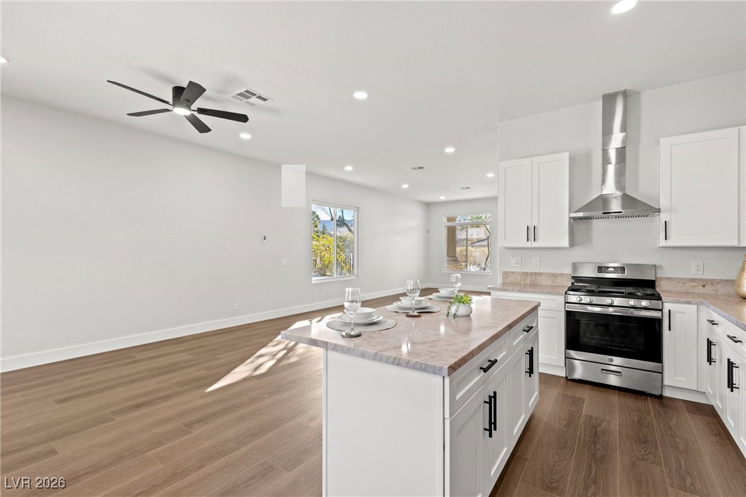 1886 Desert Forest Way