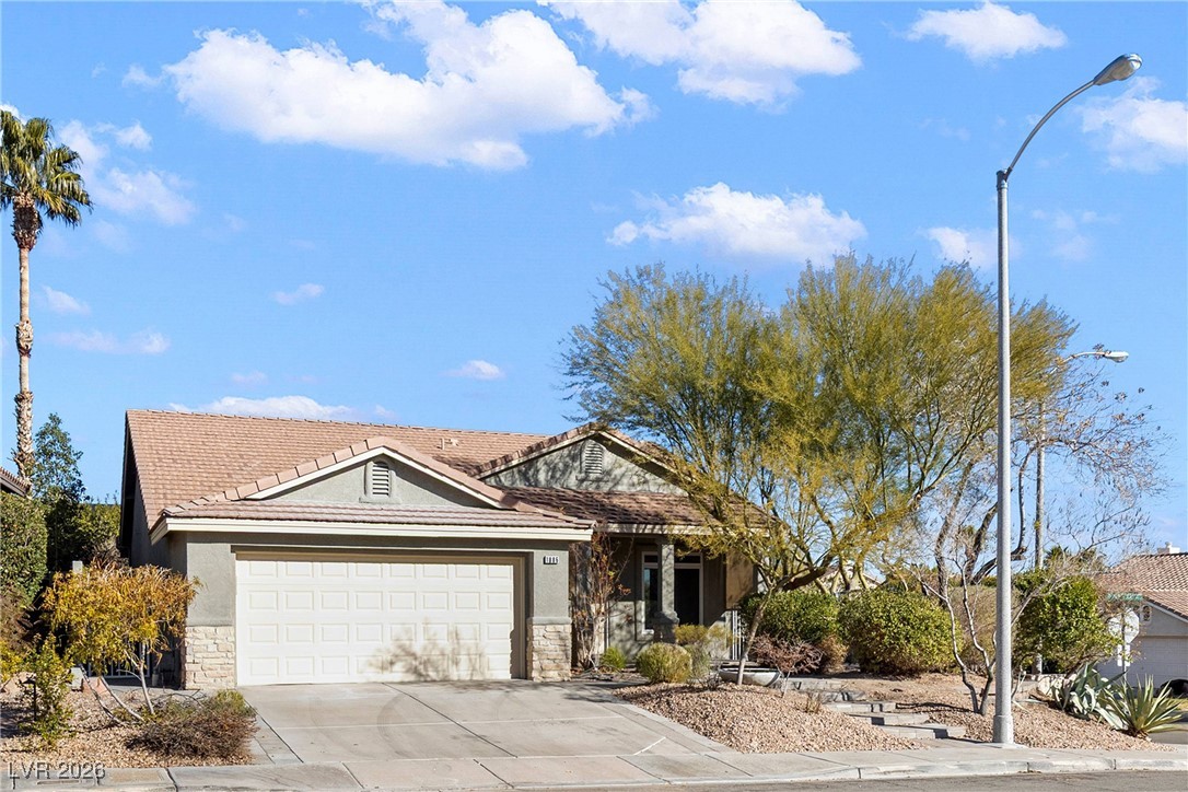 1886 Desert Forest Way
