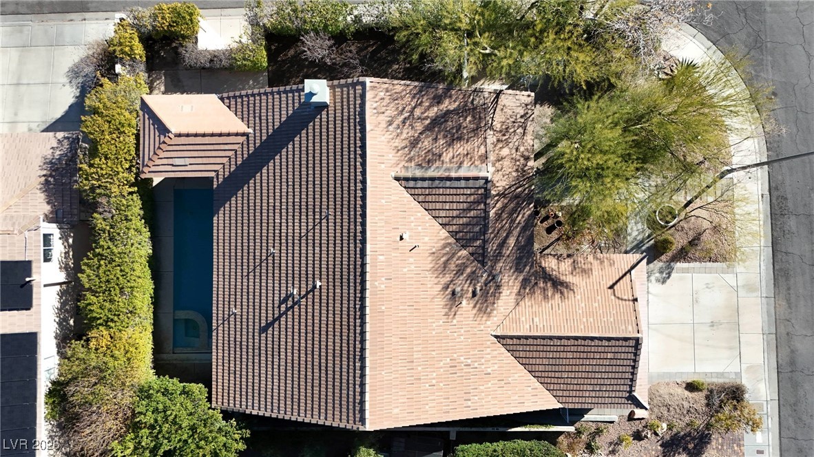 1886 Desert Forest Way