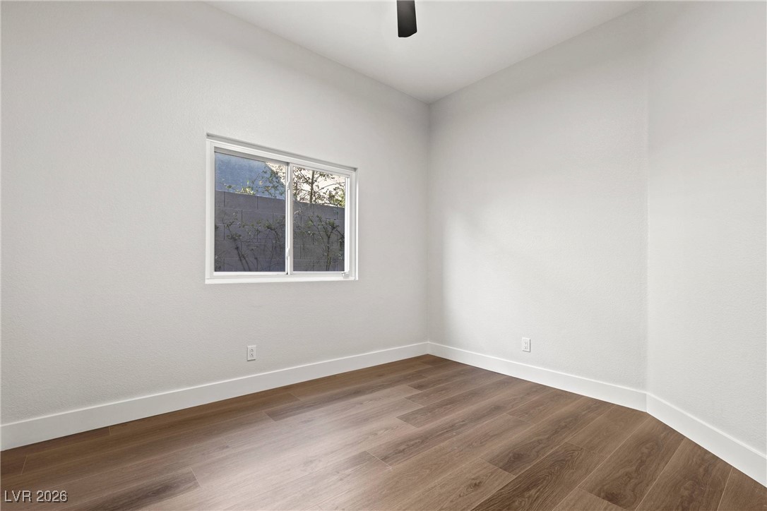 1886 Desert Forest Way
