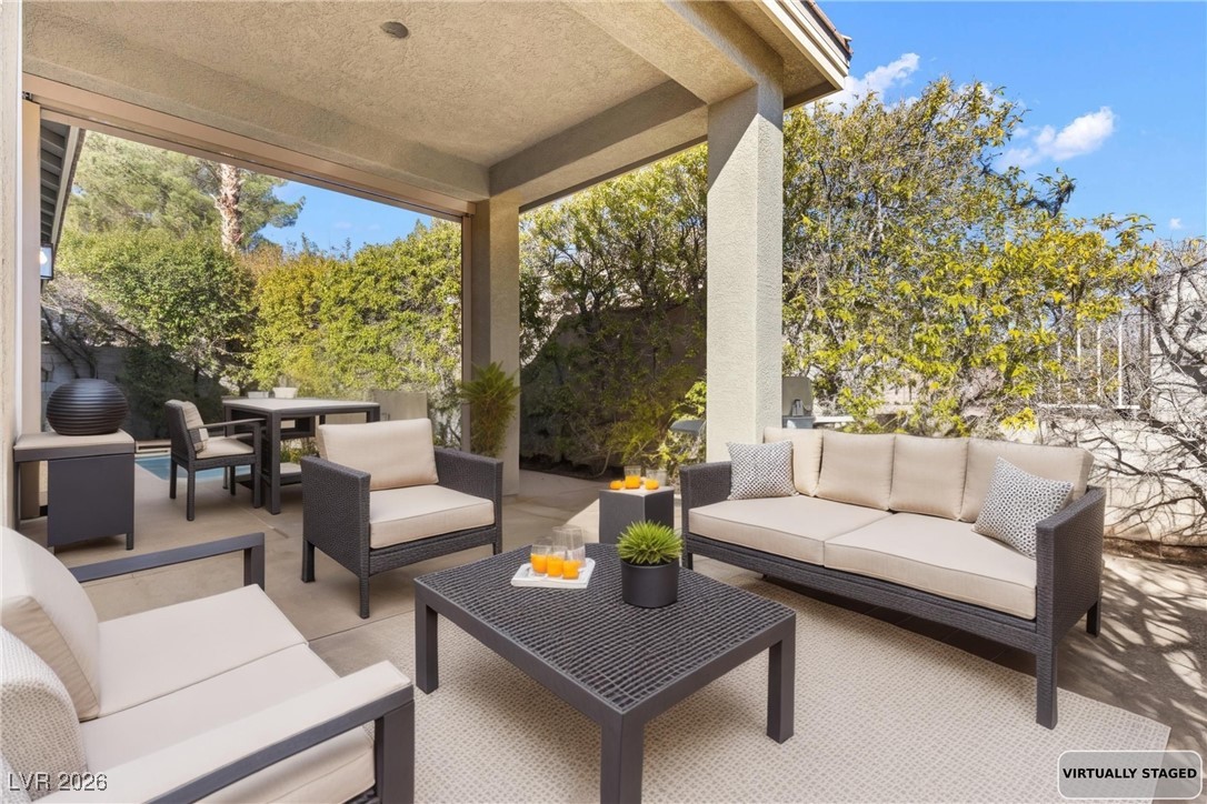 1886 Desert Forest Way