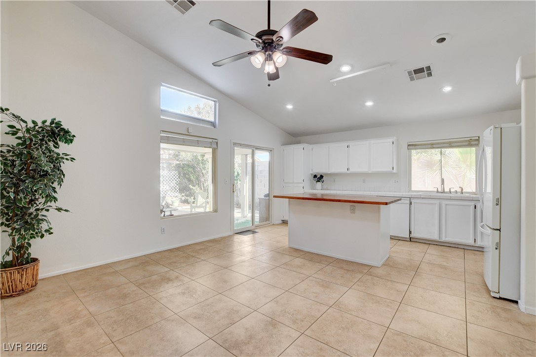 4816 White Aspen Avenue