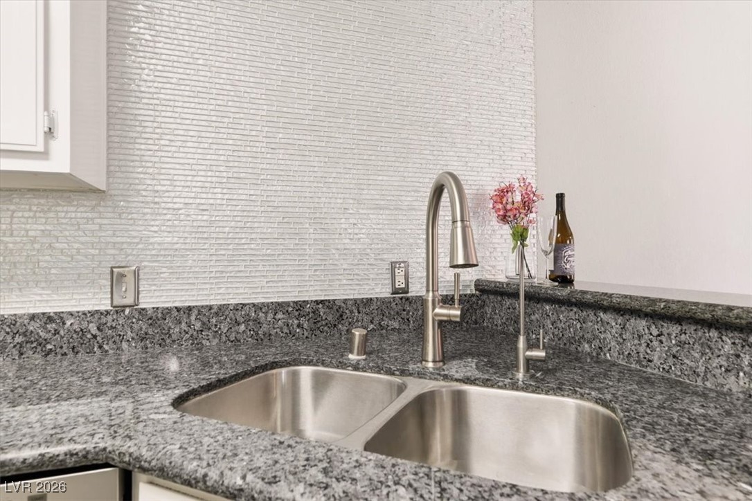 2833 Dawn Crossing Drive