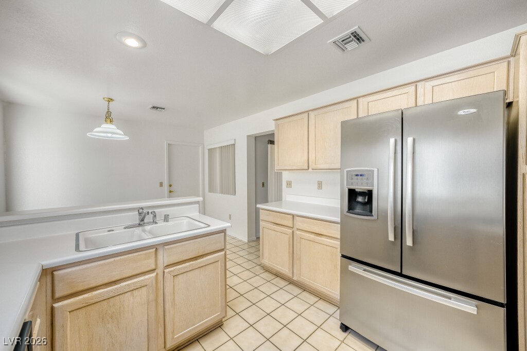 2744 Desert Crystal Drive