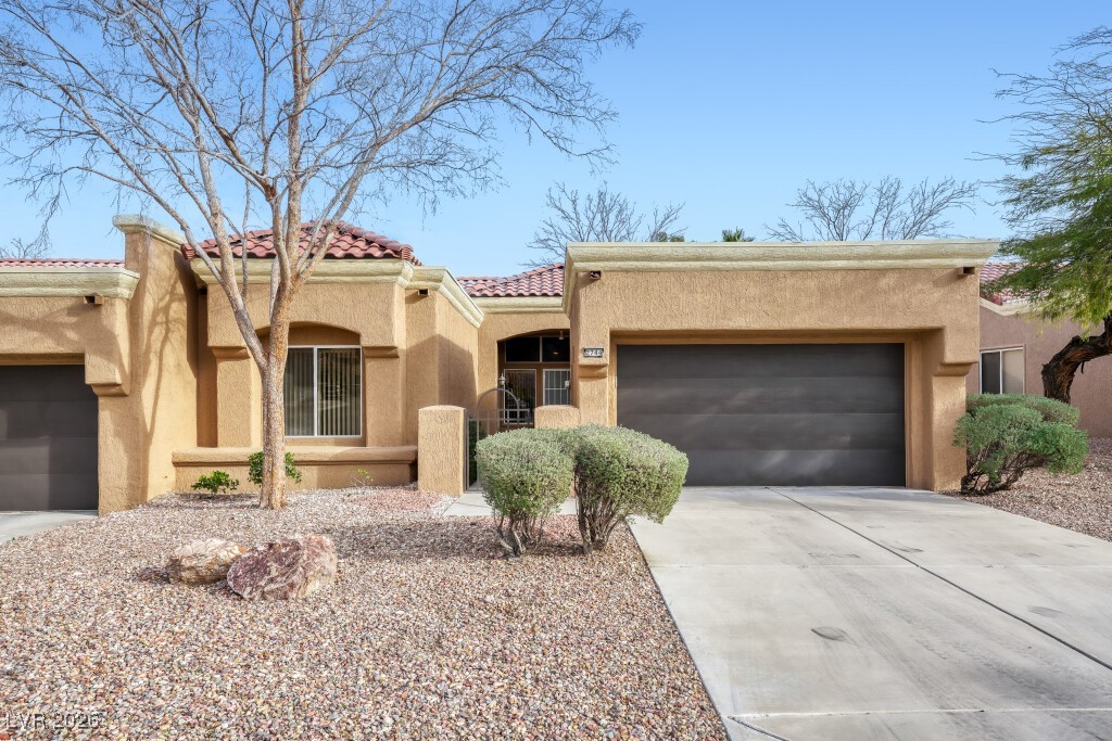 2744 Desert Crystal Drive