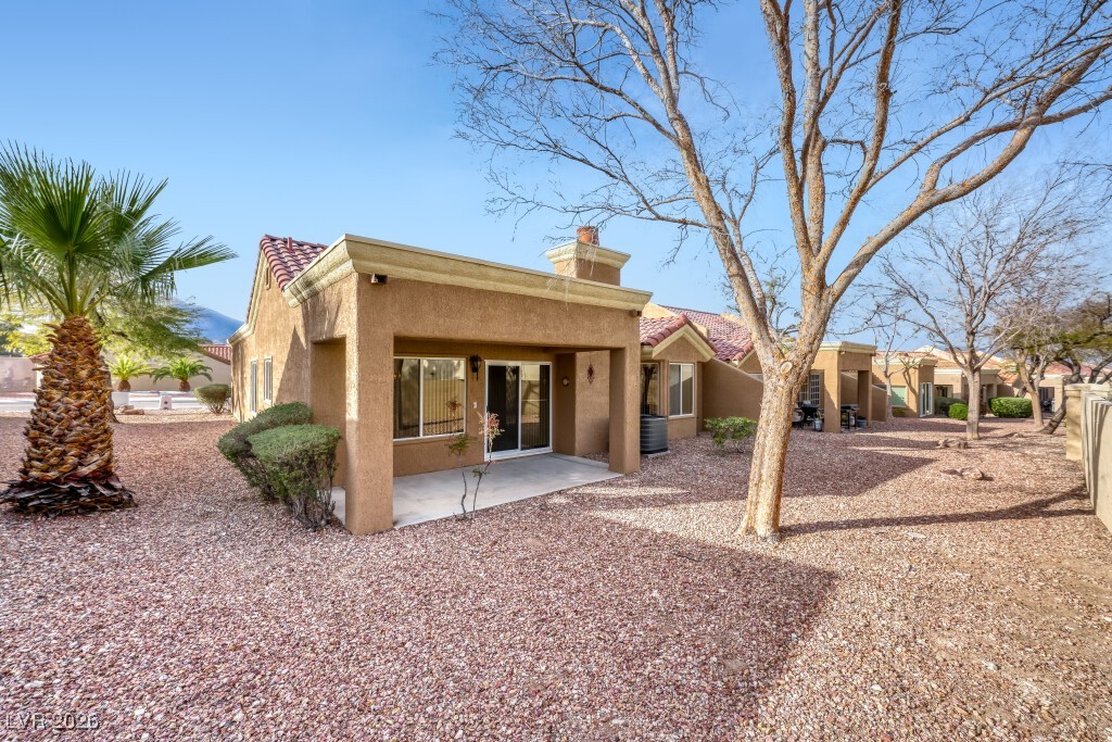 2744 Desert Crystal Drive