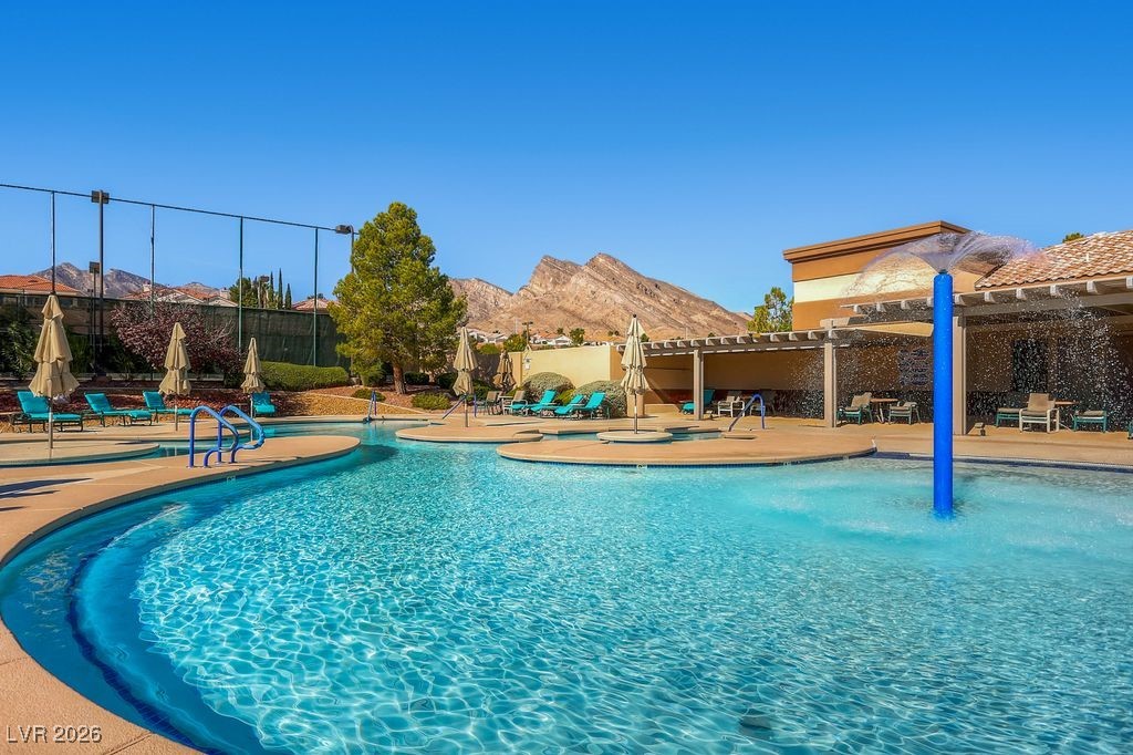 2744 Desert Crystal Drive
