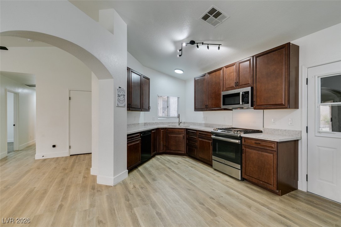 4704 West La Madre Way
