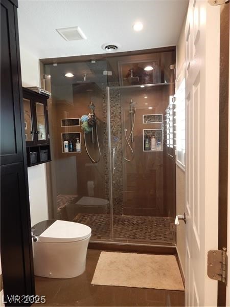 2712 West Oakey Boulevard