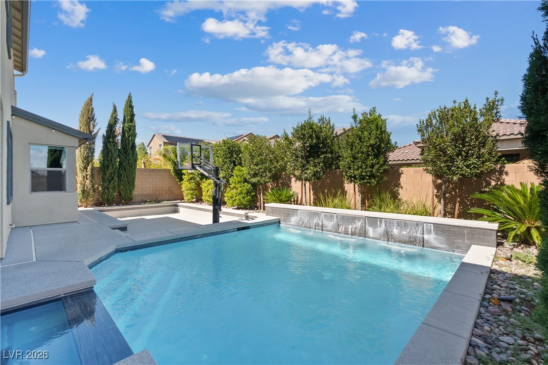 9710 Hiking Avenue