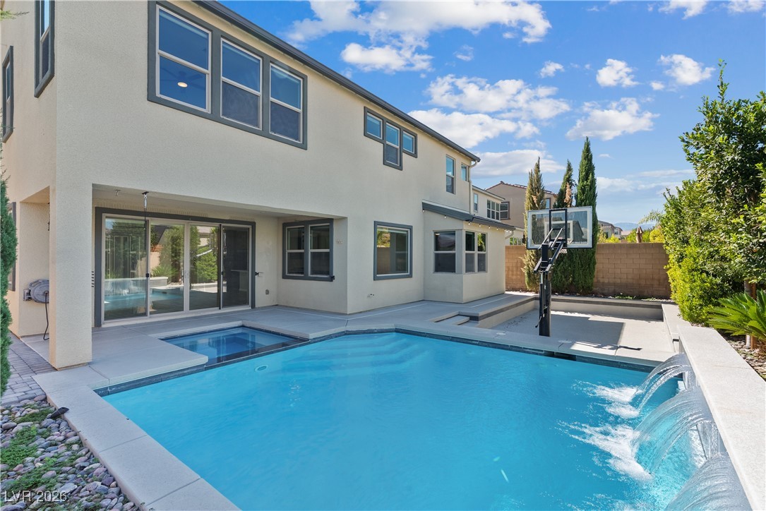 9710 Hiking Avenue