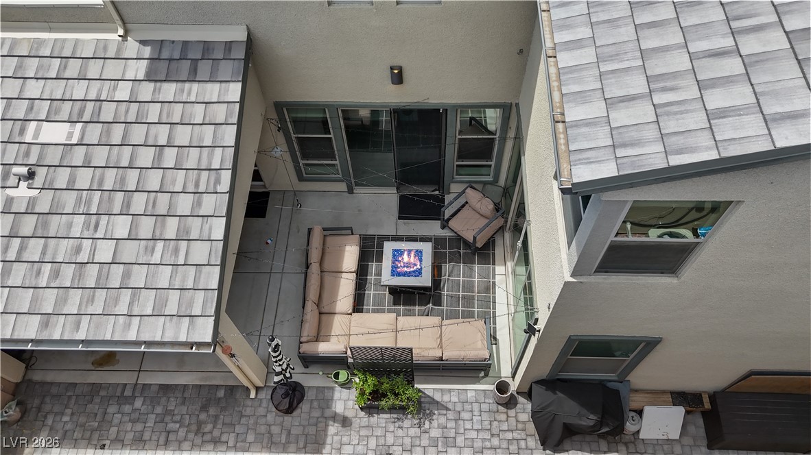 9710 Hiking Avenue