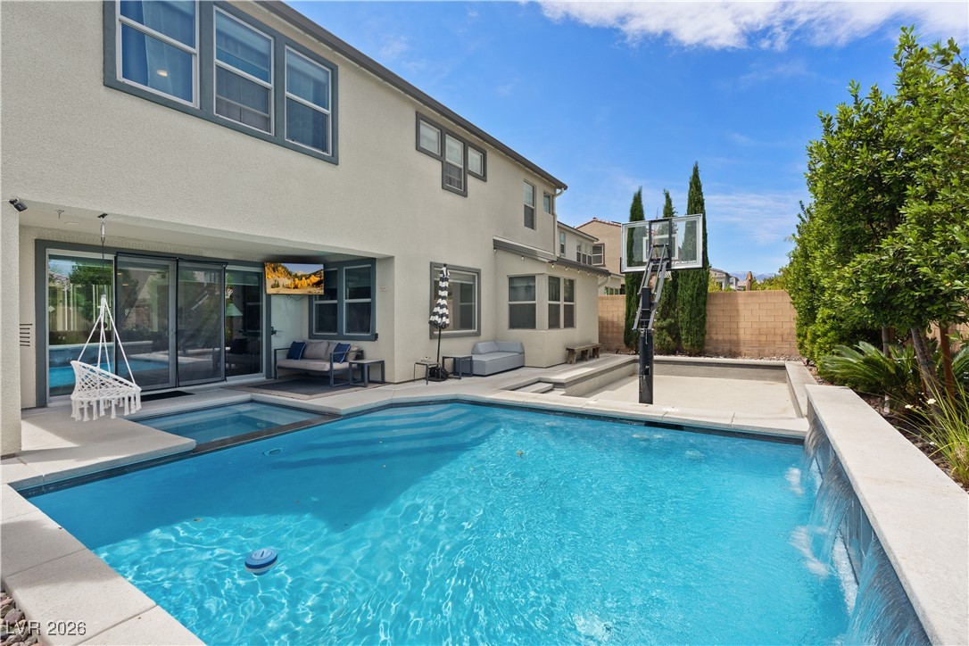 9710 Hiking Avenue
