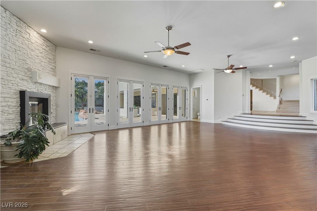 5101 Mountain Foliage Drive