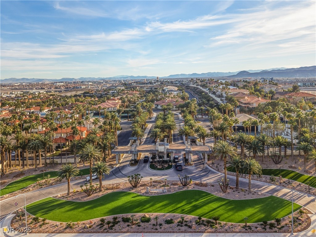 5101 Mountain Foliage Drive