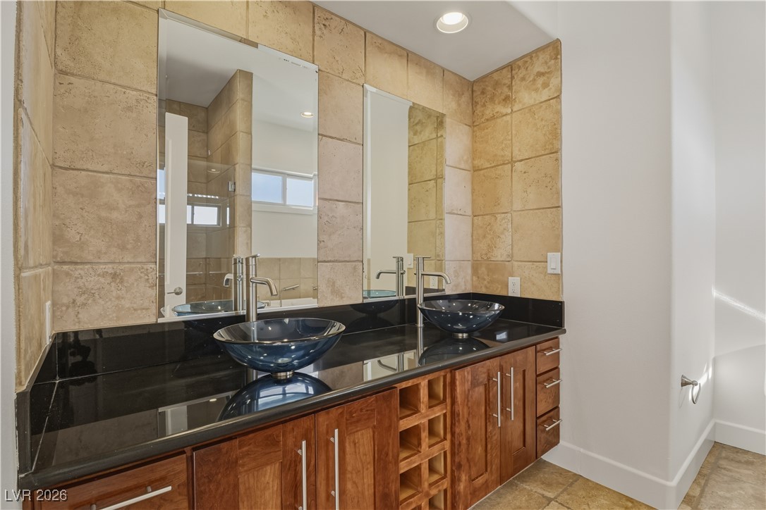 5101 Mountain Foliage Drive