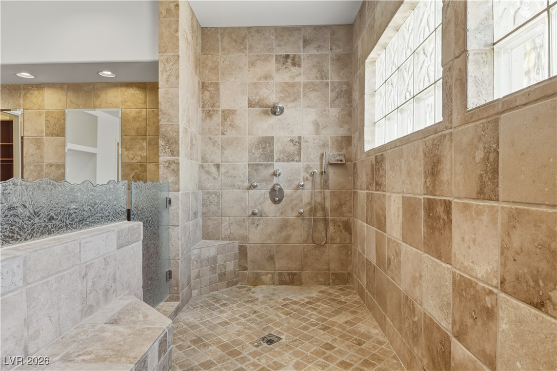 5101 Mountain Foliage Drive