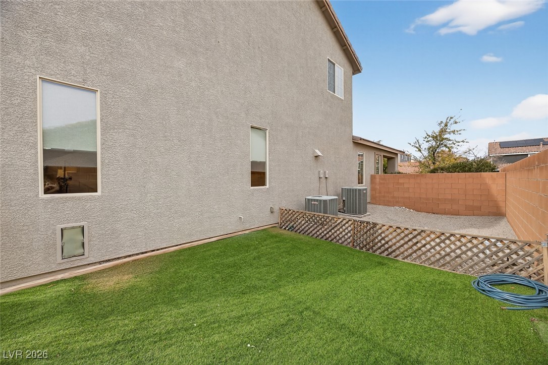 10239 Dove Row Avenue