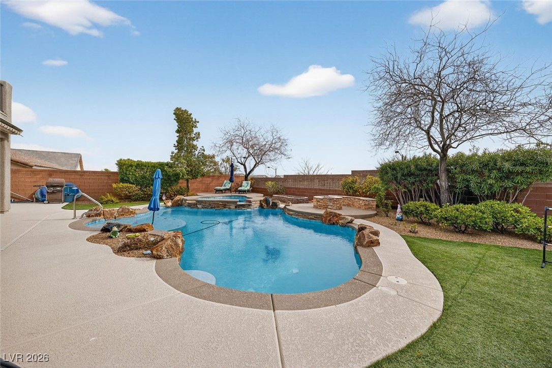 10239 Dove Row Avenue