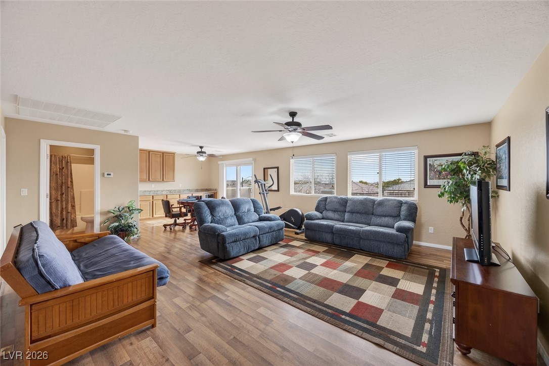 10239 Dove Row Avenue