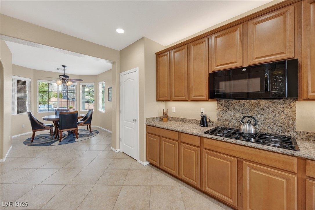 10239 Dove Row Avenue