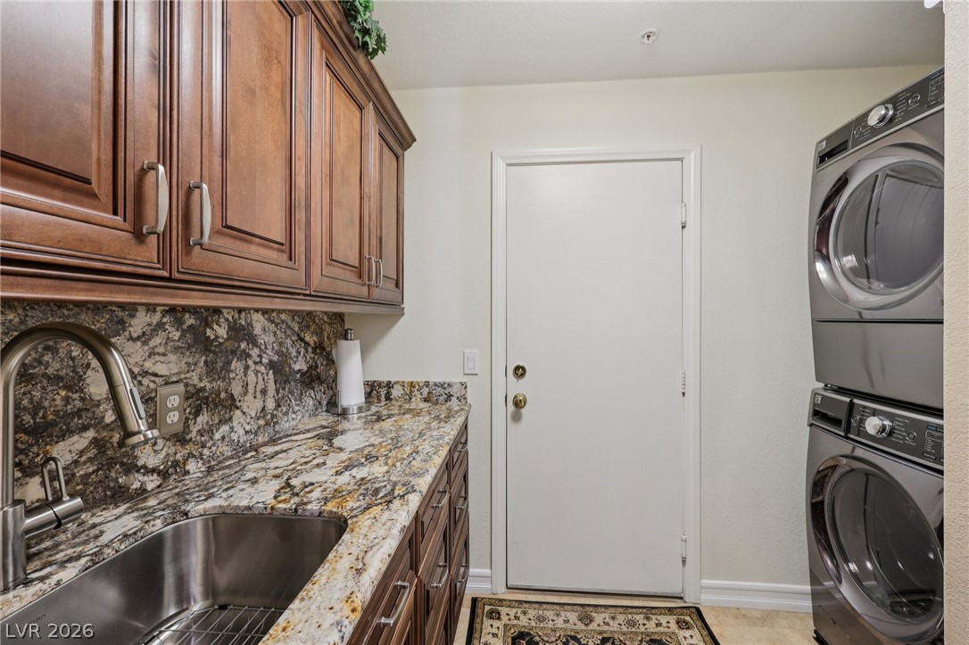 1575 Bamboo Bay Drive