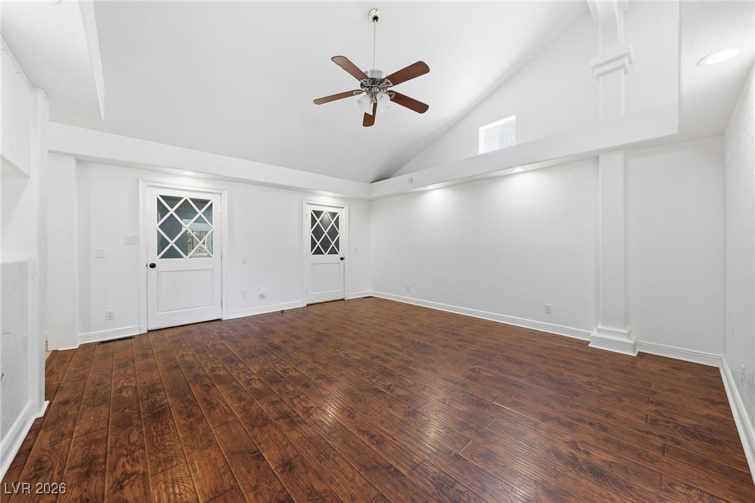 1008 Santa Helena Avenue