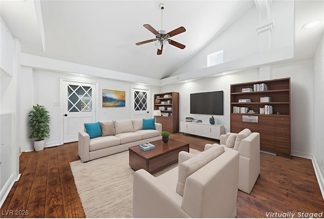 1008 Santa Helena Avenue