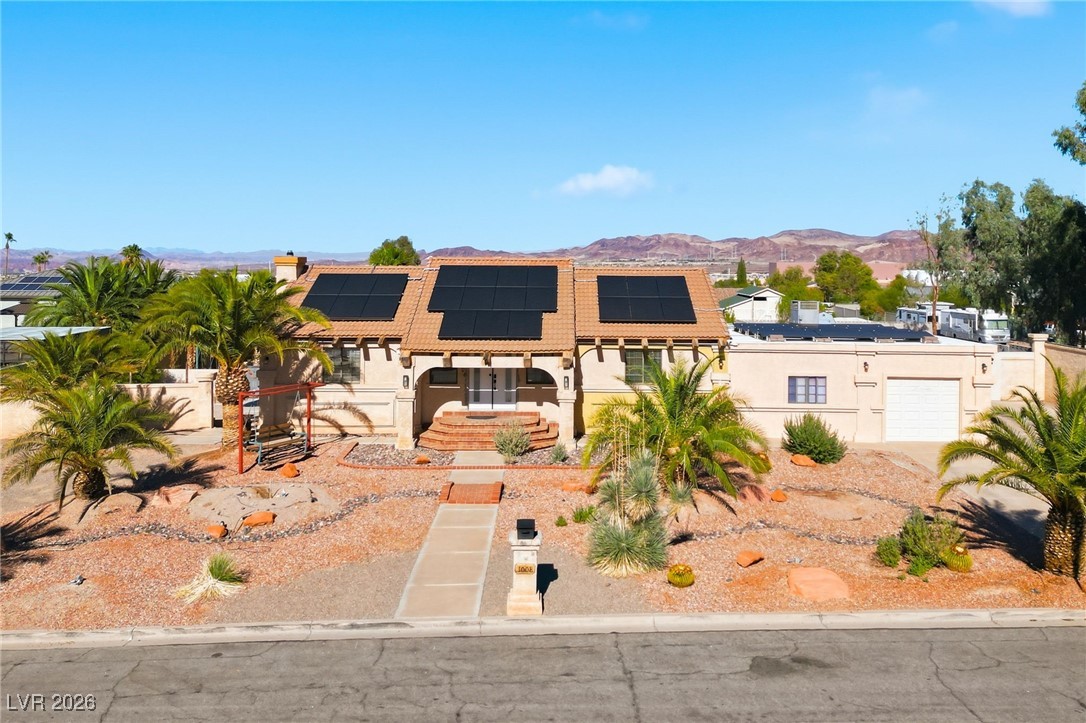 1008 Santa Helena Avenue