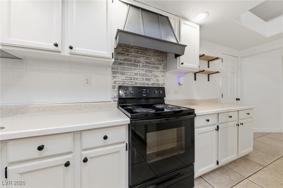 1008 Santa Helena Avenue