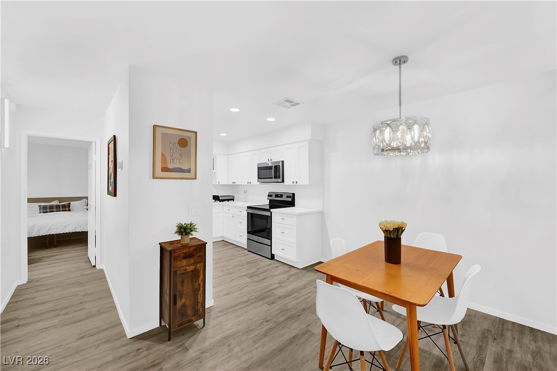 3151 Soaring Gulls Drive 1103