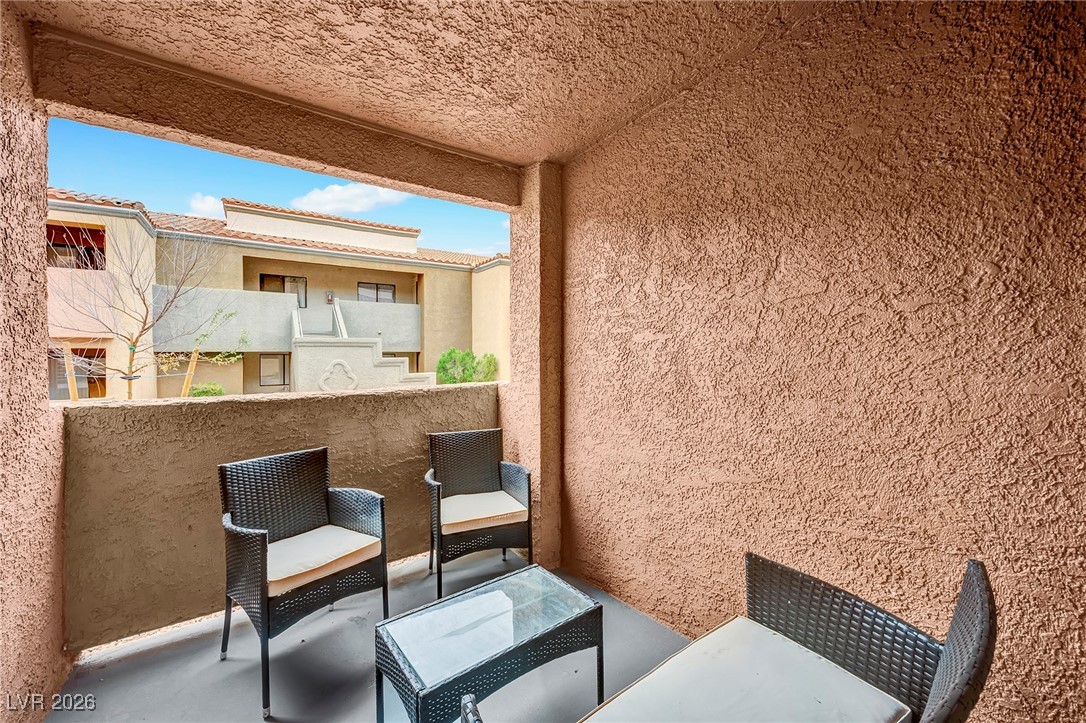 3151 Soaring Gulls Drive 1103