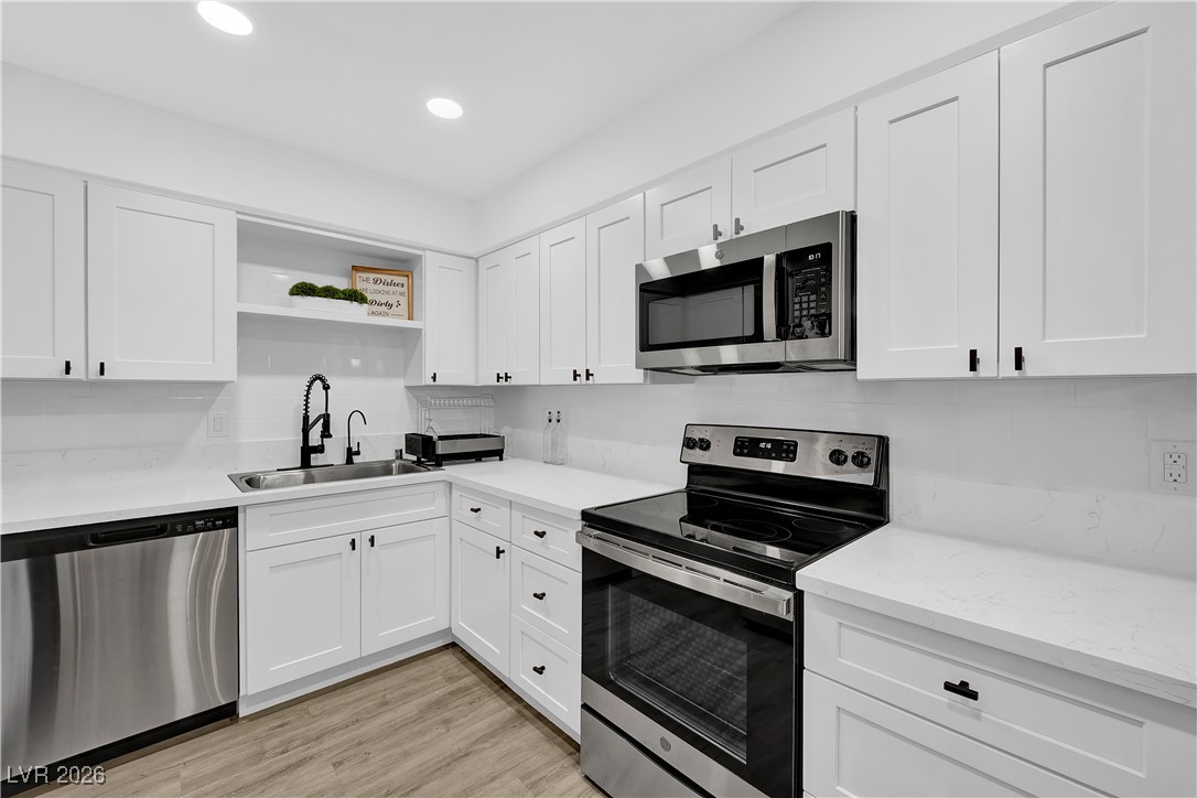 3151 Soaring Gulls Drive 1103