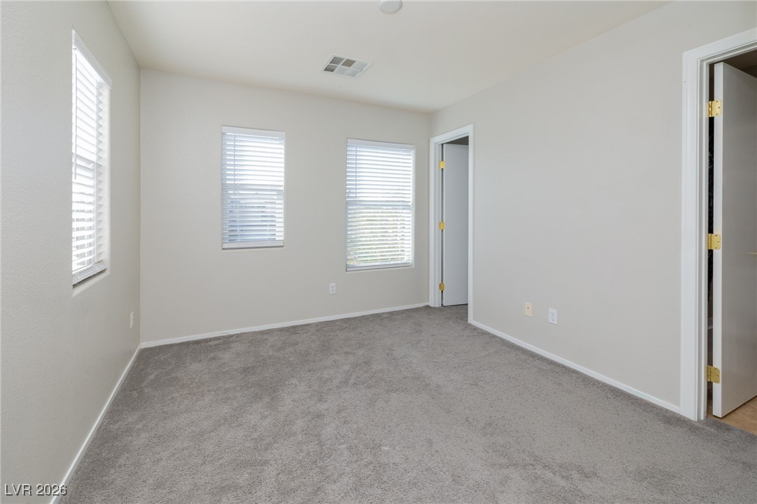 5866 Hollingshed Court