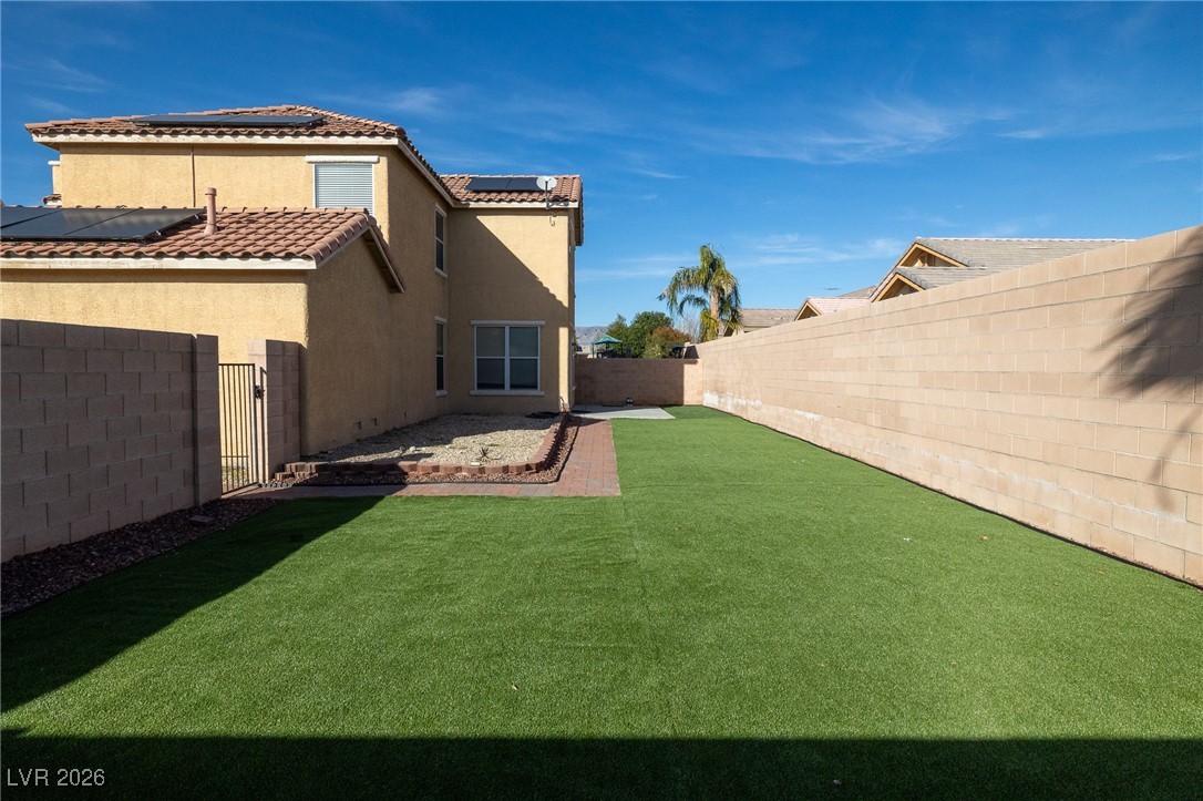 5866 Hollingshed Court