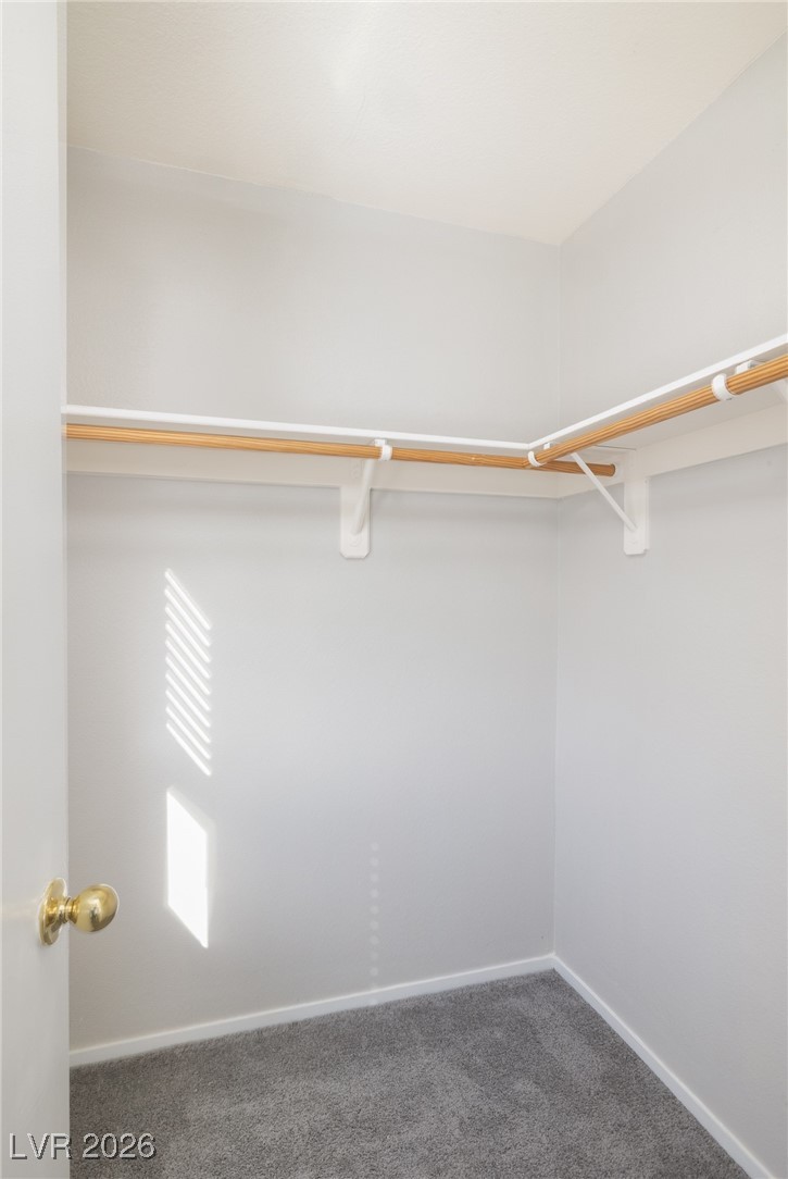 5866 Hollingshed Court