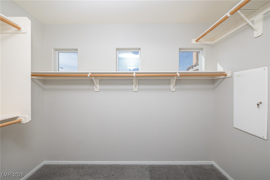 5866 Hollingshed Court