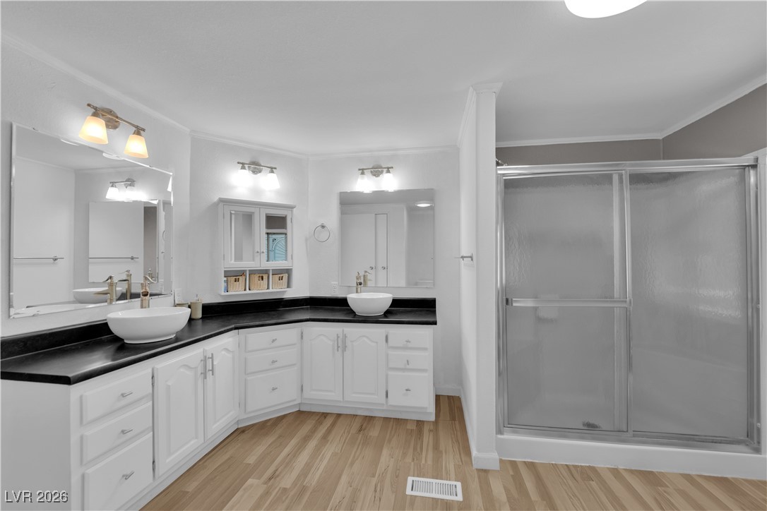 5550 Vicki Ann Road