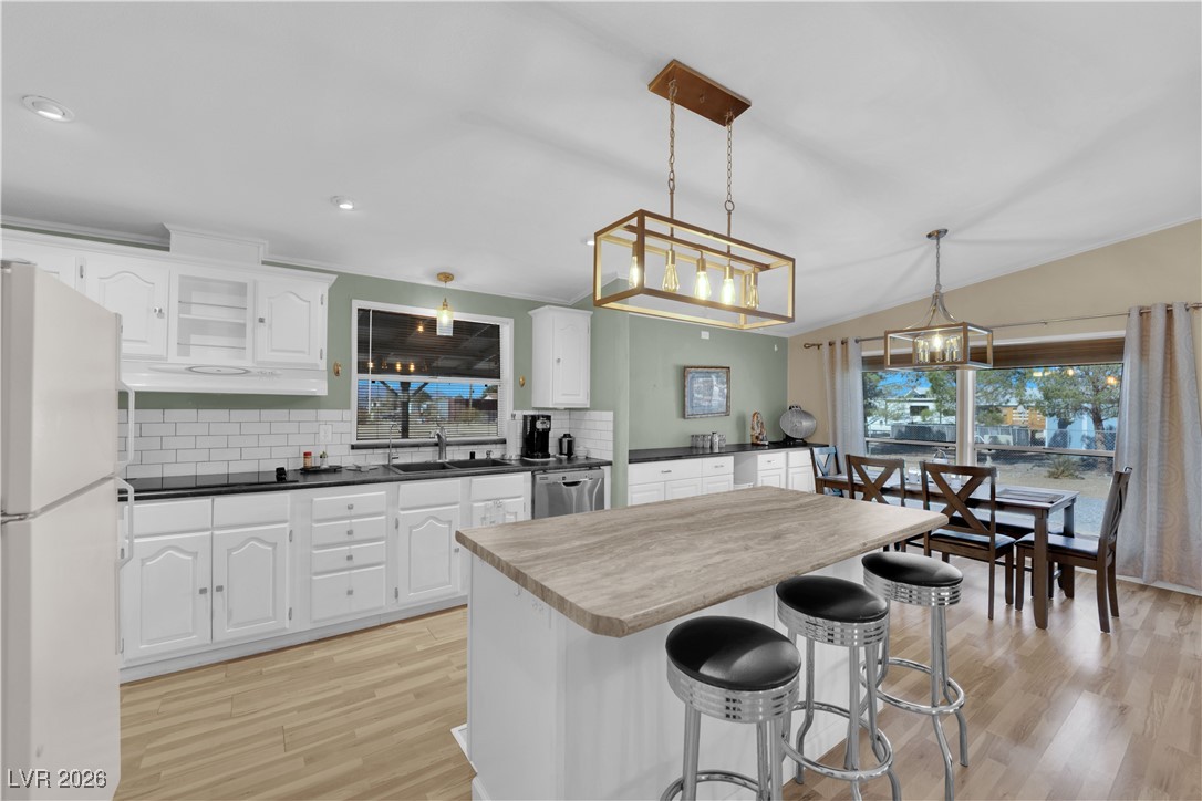 5550 Vicki Ann Road