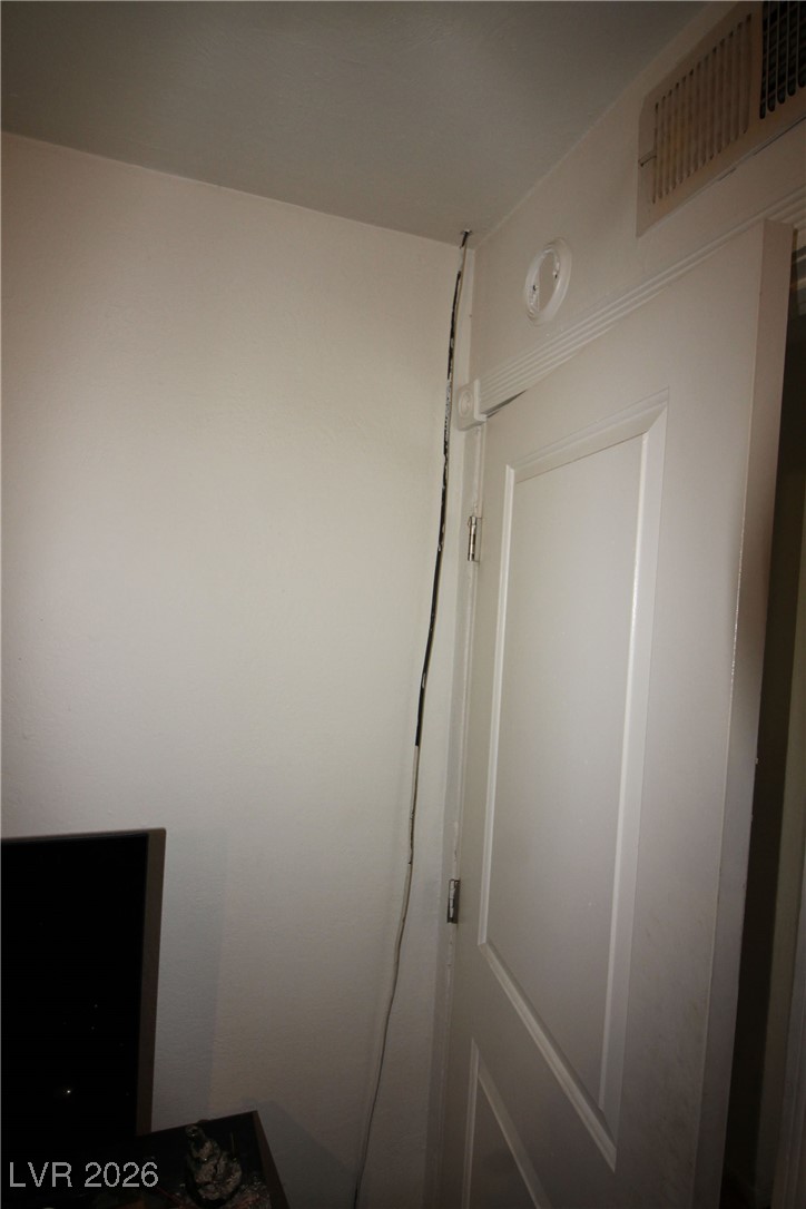 4135 Comb Circle