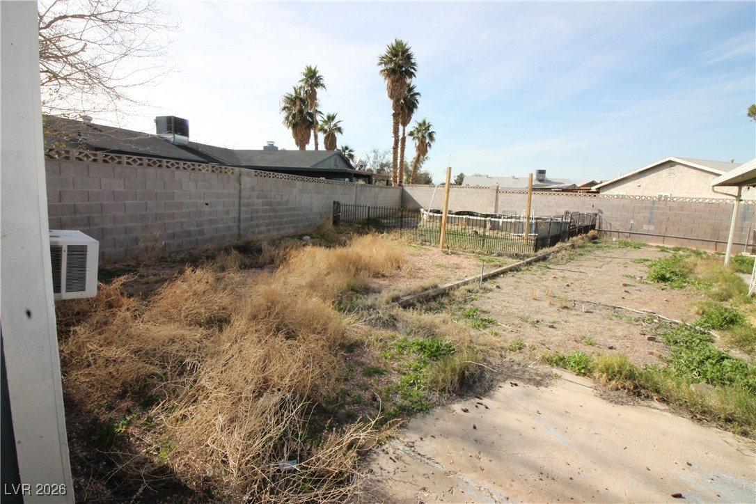 4135 Comb Circle