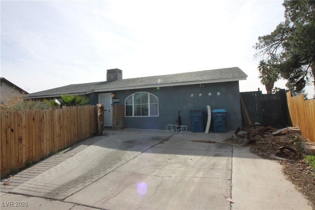4135 Comb Circle