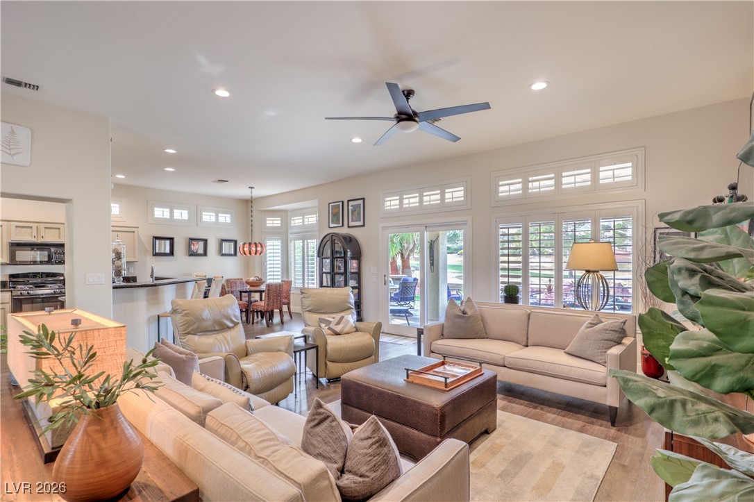 2701 Spalding Drive