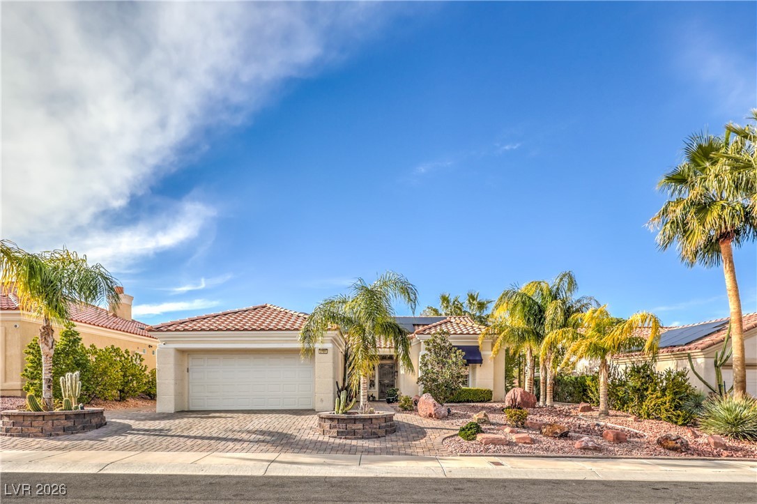 2701 Spalding Drive
