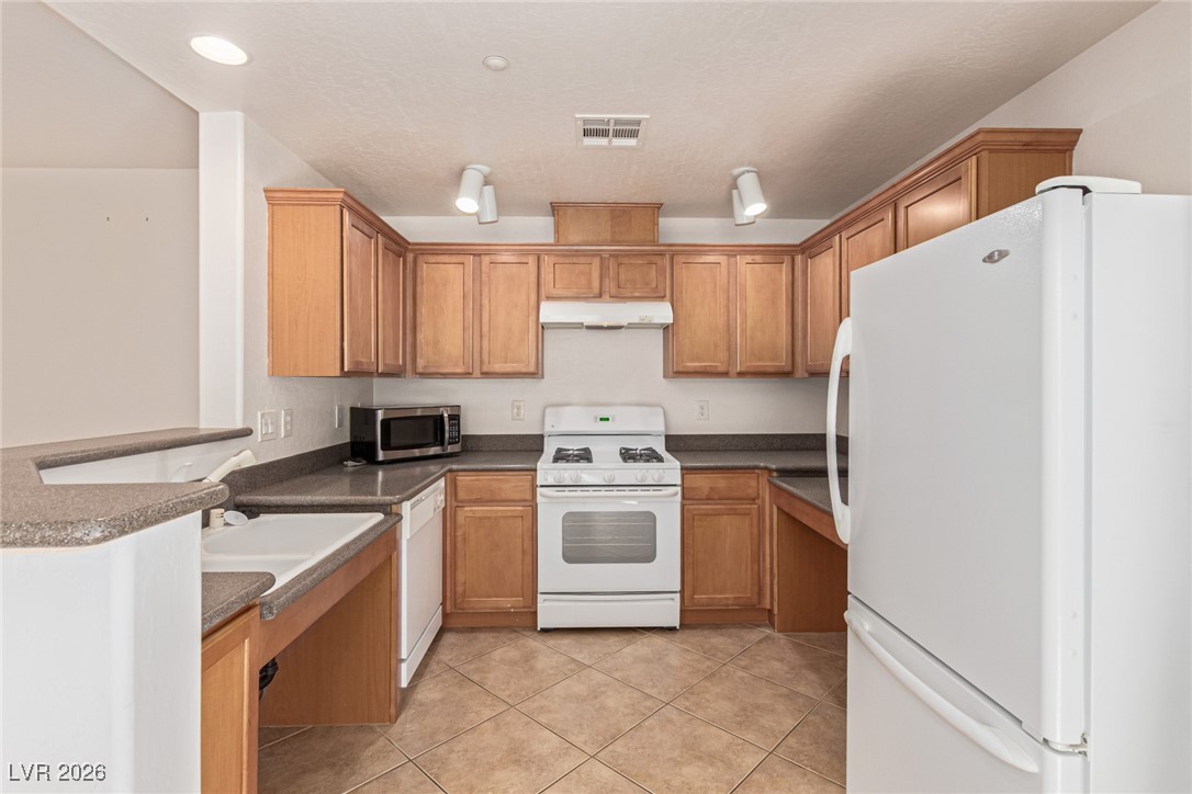 4615 Puglia Lane 102