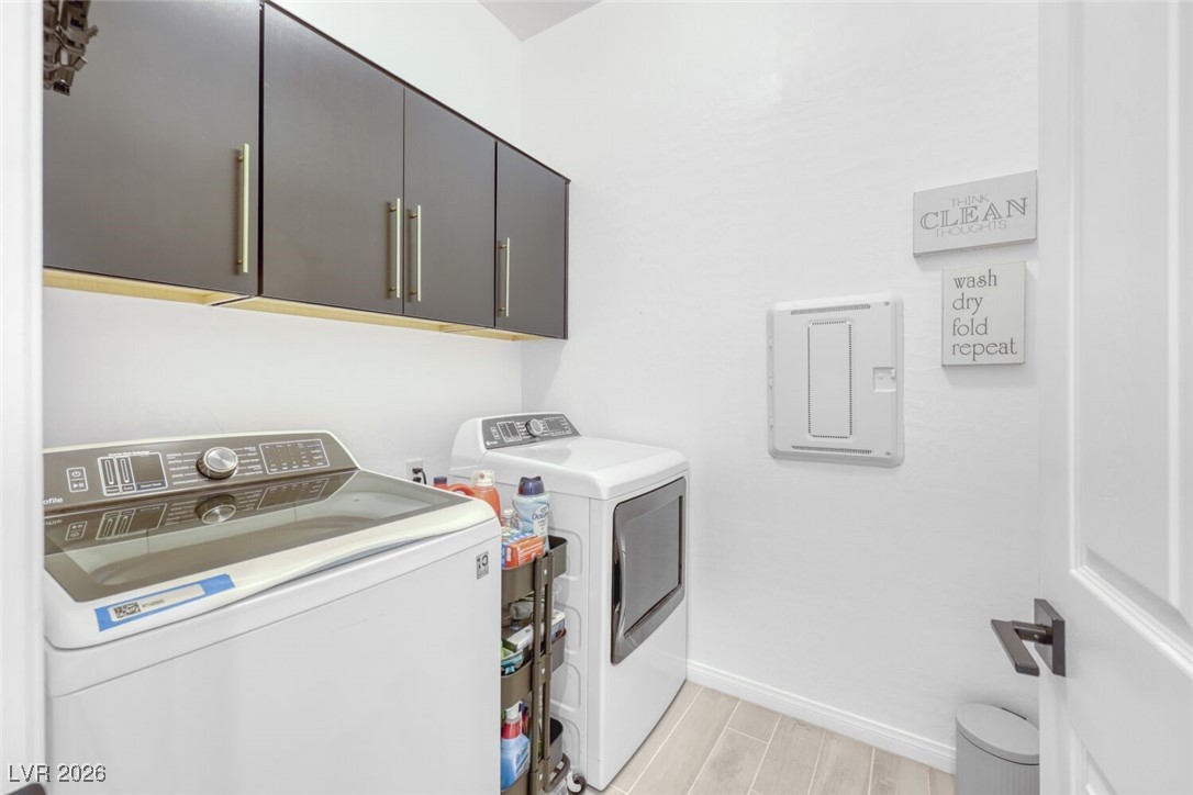 12 Tatahatso Point Street