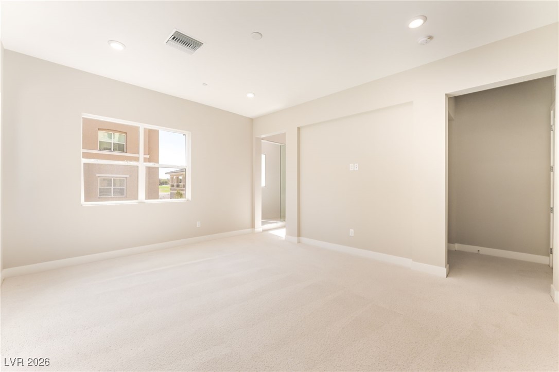 9132 Las Manaitas Avenue 202